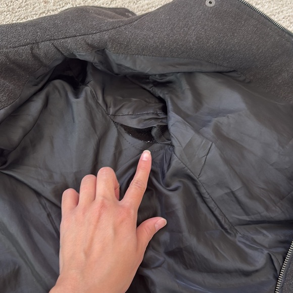 Woman’s Dark Grey Jacket - Picture 5 of 7